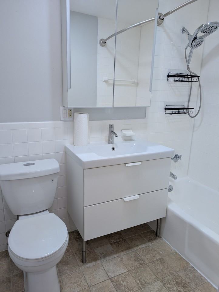 32 Whites Avenue #D75 - Photo 5 of 16