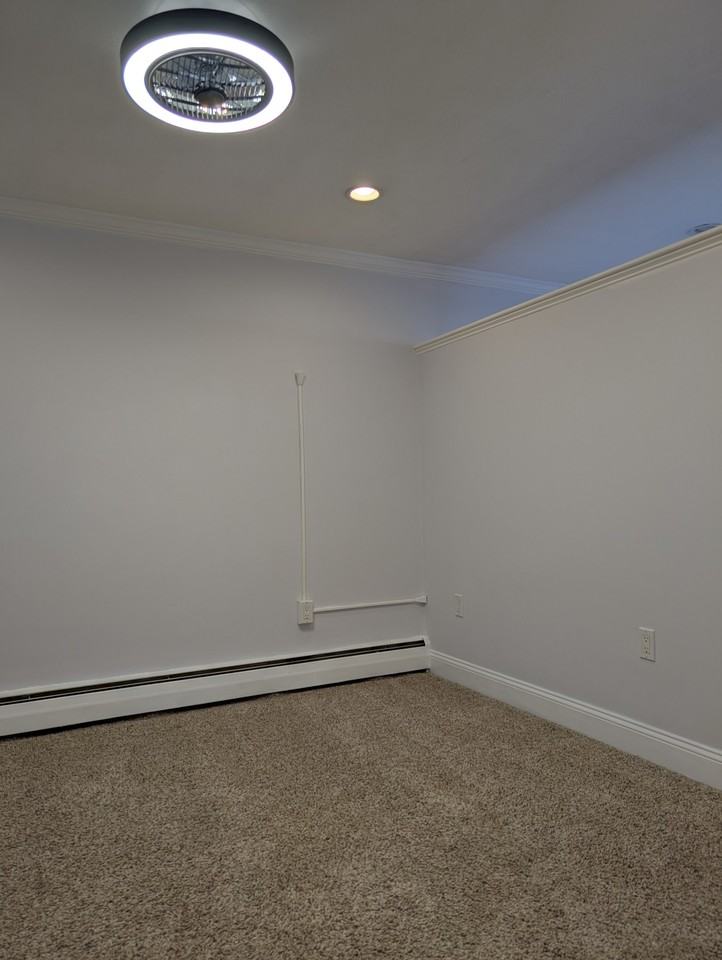 32 Whites Avenue #D75 - Photo 7 of 16