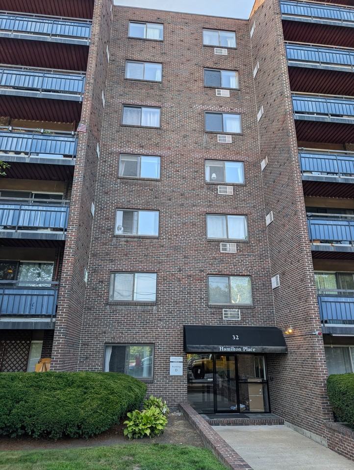 32 Whites Avenue #D75 - Photo 2 of 16
