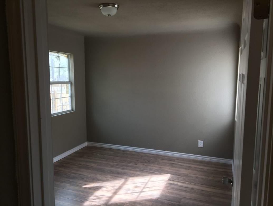 1106 E Nobles Ave - Photo 7 of 11