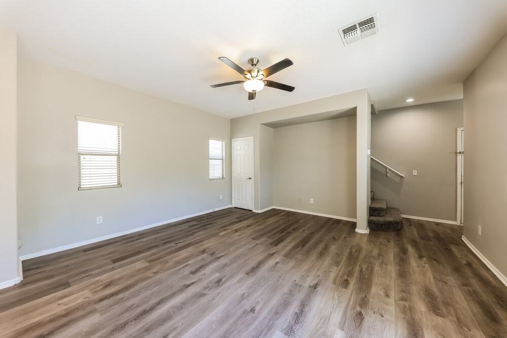 14180 W Country Gables Dr - Photo 4 of 17