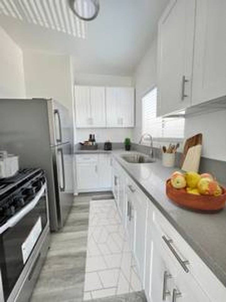 Loma Lake Apartments - Photo 3 of 12