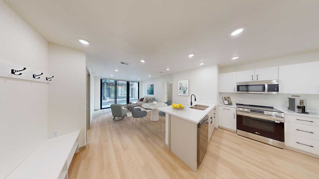 Bluestem Reserve Apartments - Photo 3 of 41