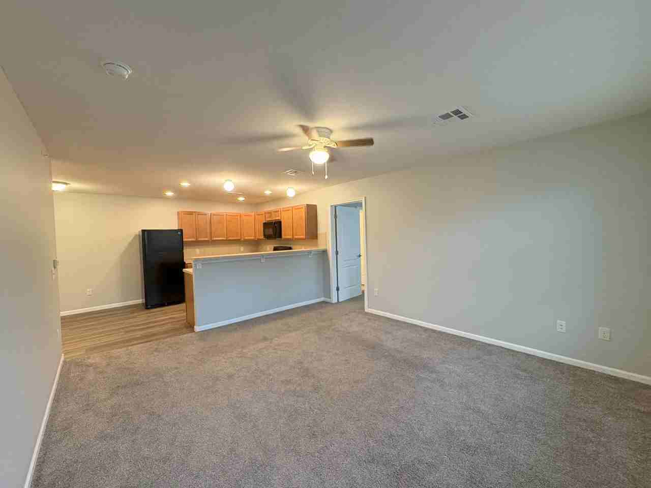 Cottonwood Crossing - Photo 5 of 41