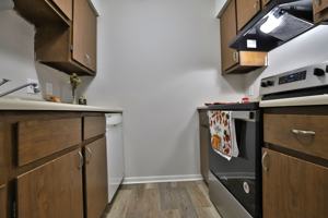 featured image of 1420 W Glen Ave