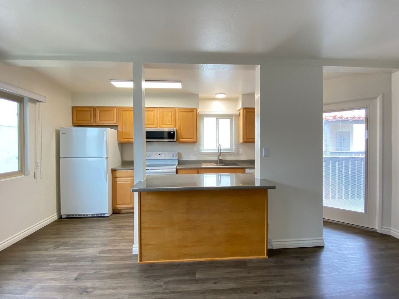 Adams Street Apartments - Photo 6 of 50