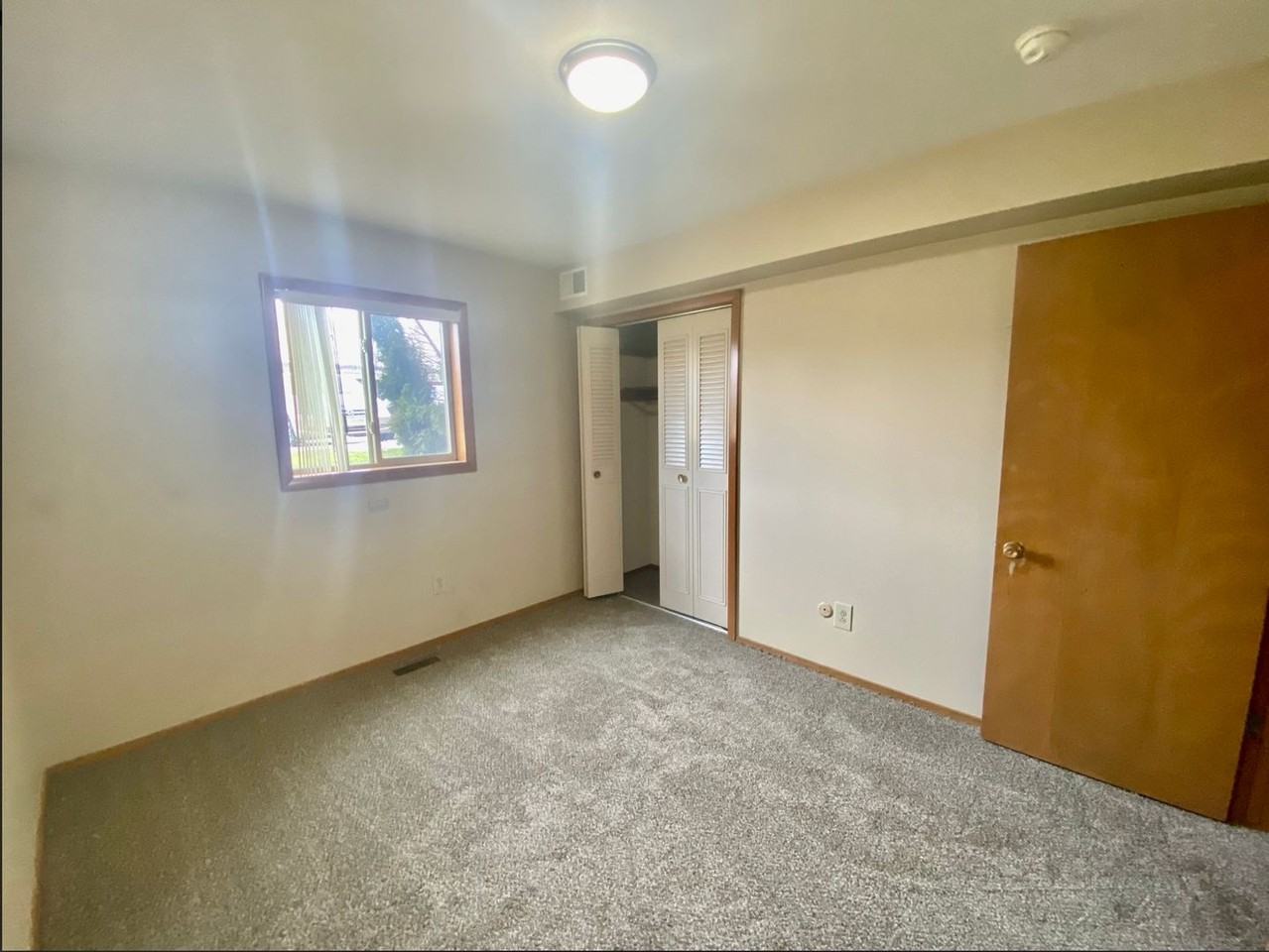 1966 Burton St Se - Photo 6 of 18