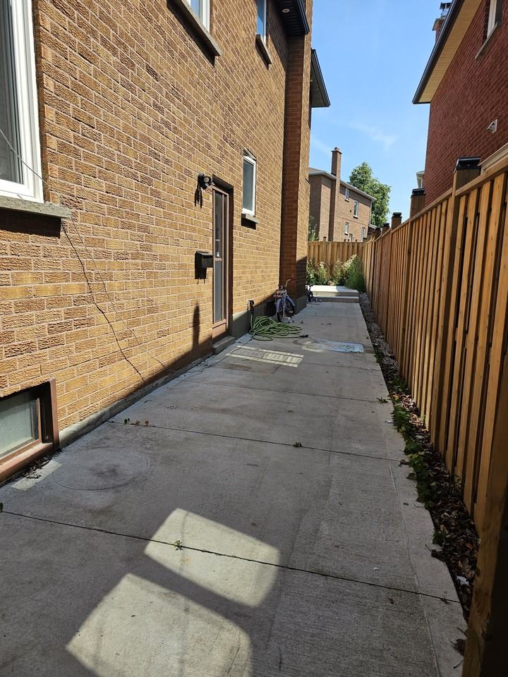 41 Presidential Street - Photo 2 of 20