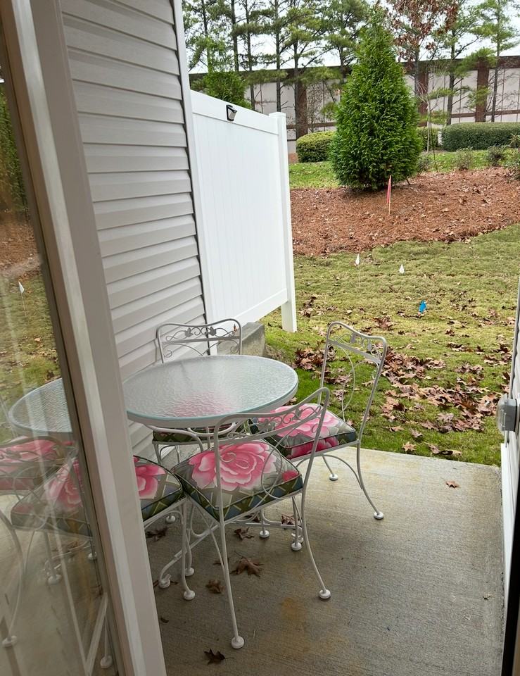 8009 Murray Branch Dr - Photo 7 of 16