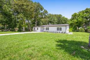 50 Community Dr - Photo 1 of 1