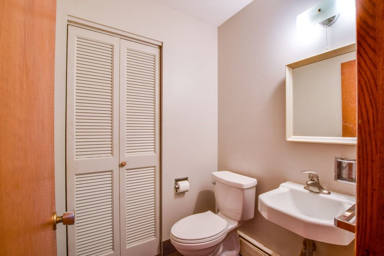 East Gate Monona - Photo 6 of 10