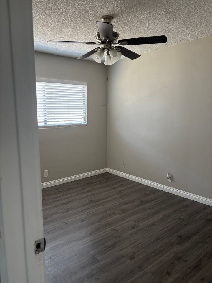 Mulberry Apartments 1 and 2 Bedrooms - Photo 6 of 10