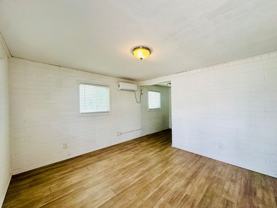 10thAve1920 - Photo 1 of 1