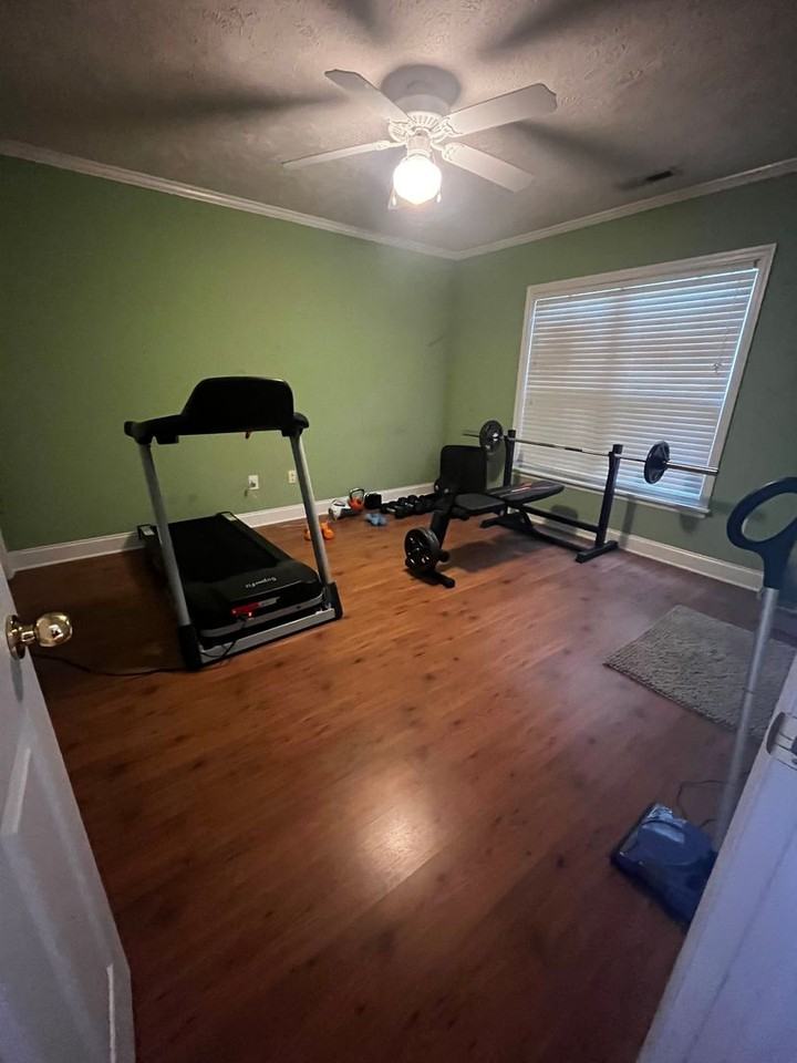 403 Neuchatel Rd - Photo 2 of 17