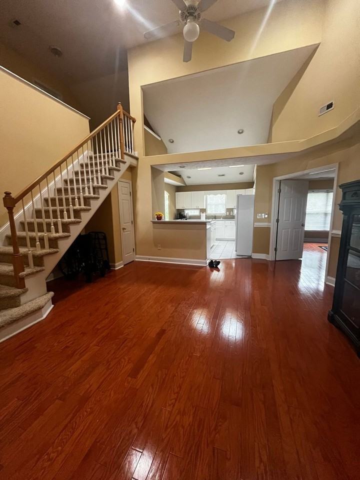 403 Neuchatel Rd - Photo 3 of 17