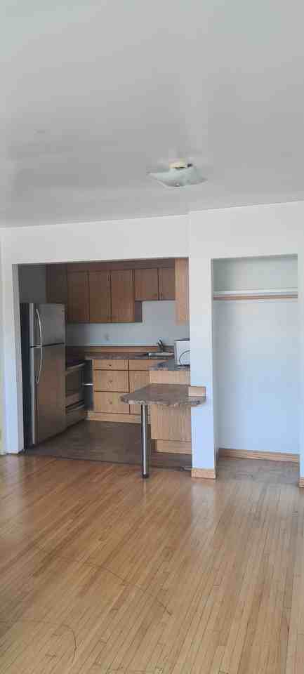 3870 Retallack St #12 - Photo 3 of 14