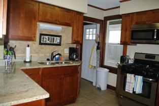 1179 Charles Ave - Photo 1 of 1