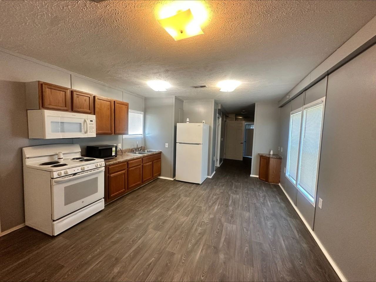 5198 Chaparral Rd Unit 53 - Photo 2 of 12