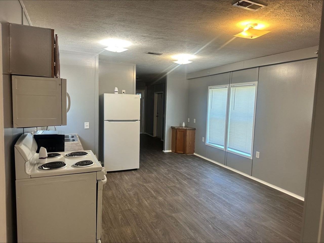 5198 Chaparral Rd Unit 53 - Photo 3 of 12