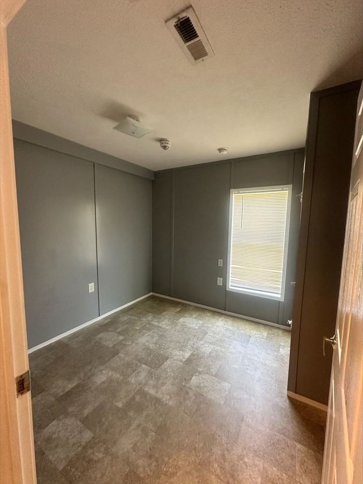 5198 Chaparral Rd Unit 53 - Photo 4 of 12