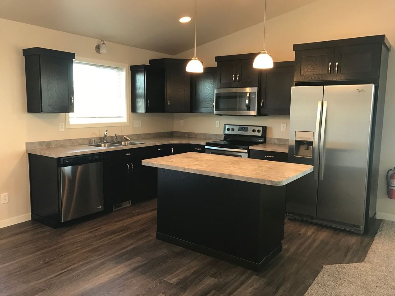 1050 46th Ave S - Photo 3 of 4