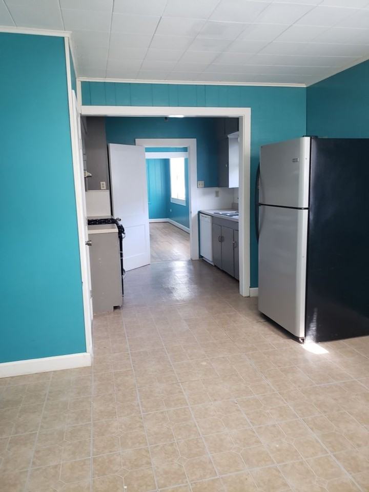 201 Naquin St - Photo 3 of 13