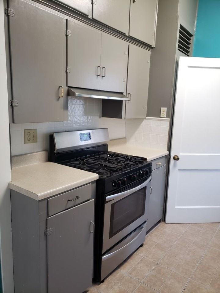 201 Naquin St - Photo 6 of 13