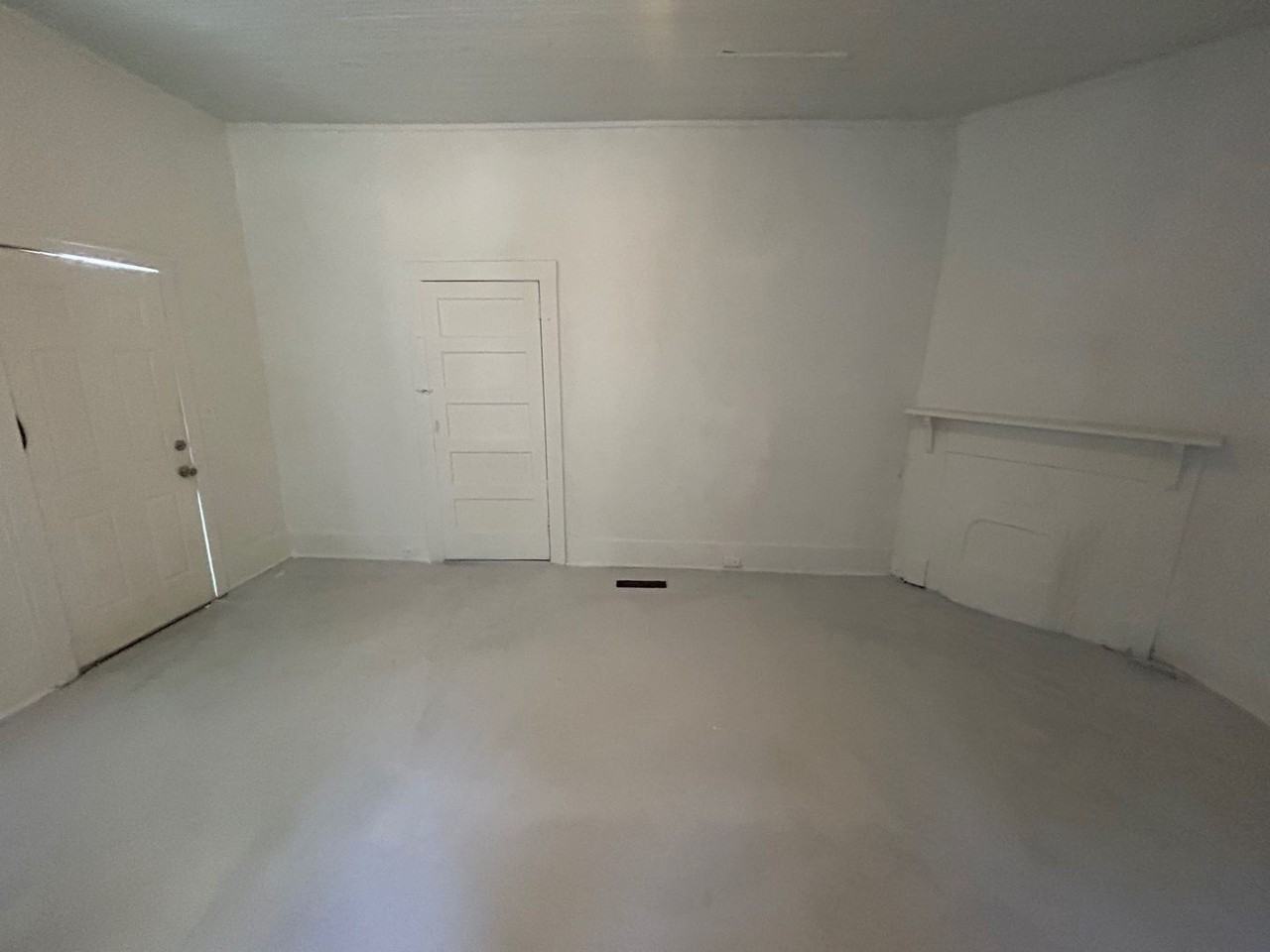 110 Huger Street - Photo 5 of 25