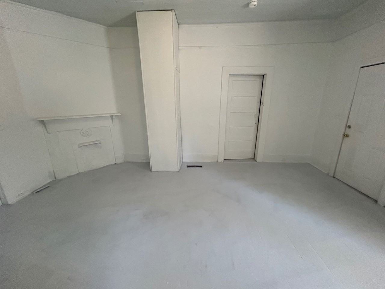 110 Huger Street - Photo 7 of 25