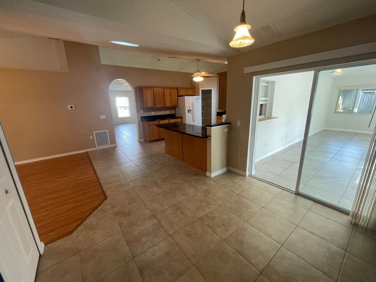 41 Bracken Ln - Photo 4 of 22