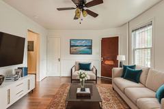 316 18th Pl NE - Photo 1 of 1