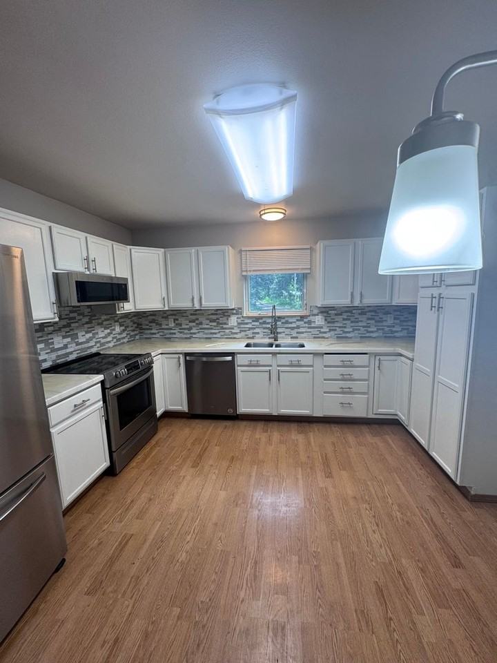 2685 Micah Rd - Photo 2 of 11