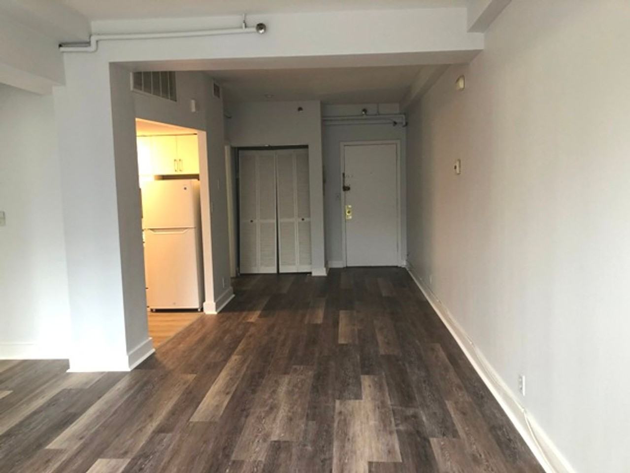 487 Commonwealth Ave - Photo 2 of 13