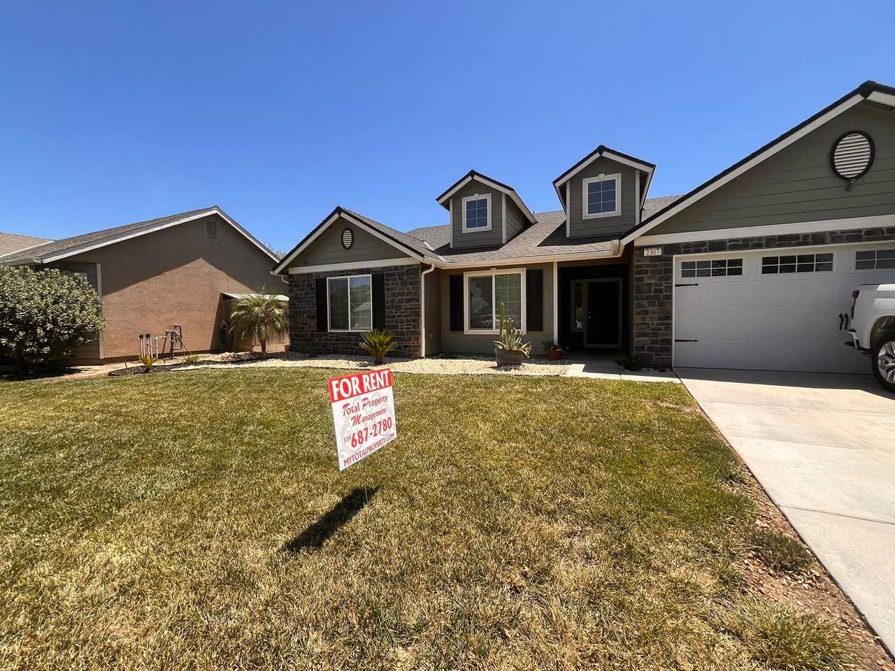 2307 Tahoe Ave - Photo 2 of 25