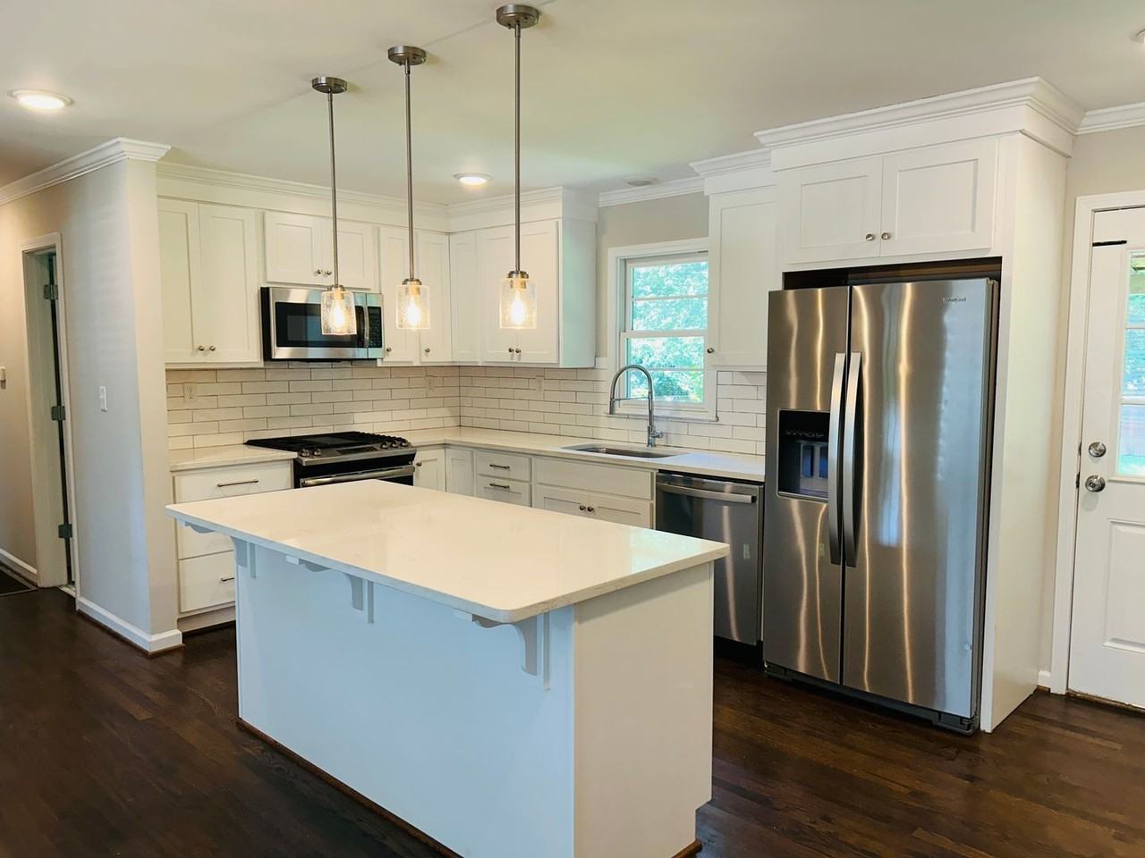 3228 Ridgely Ct - Photo 2 of 12