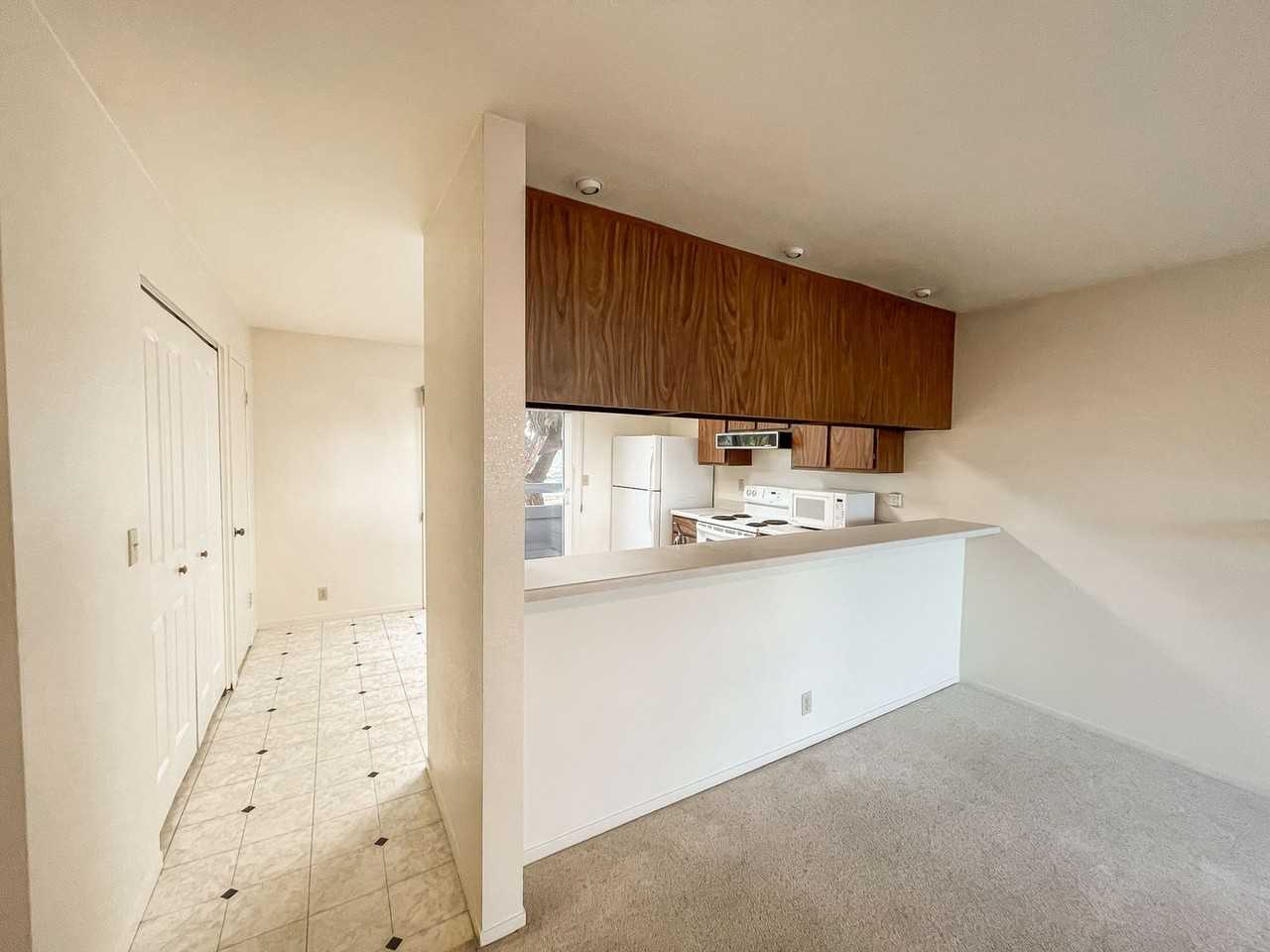 3095 Marina Dr #4 - Photo 5 of 18