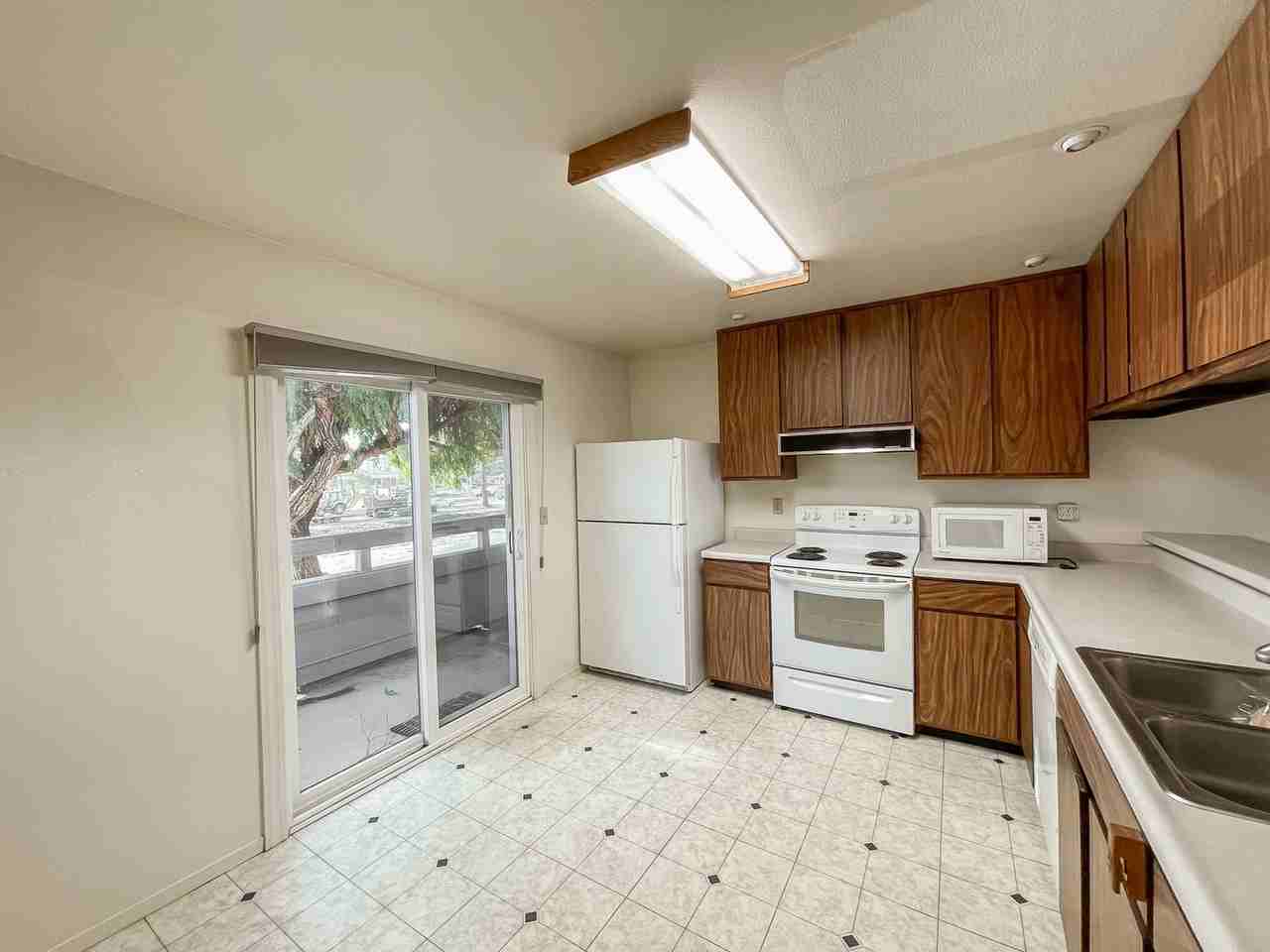 3095 Marina Dr #4 - Photo 7 of 18