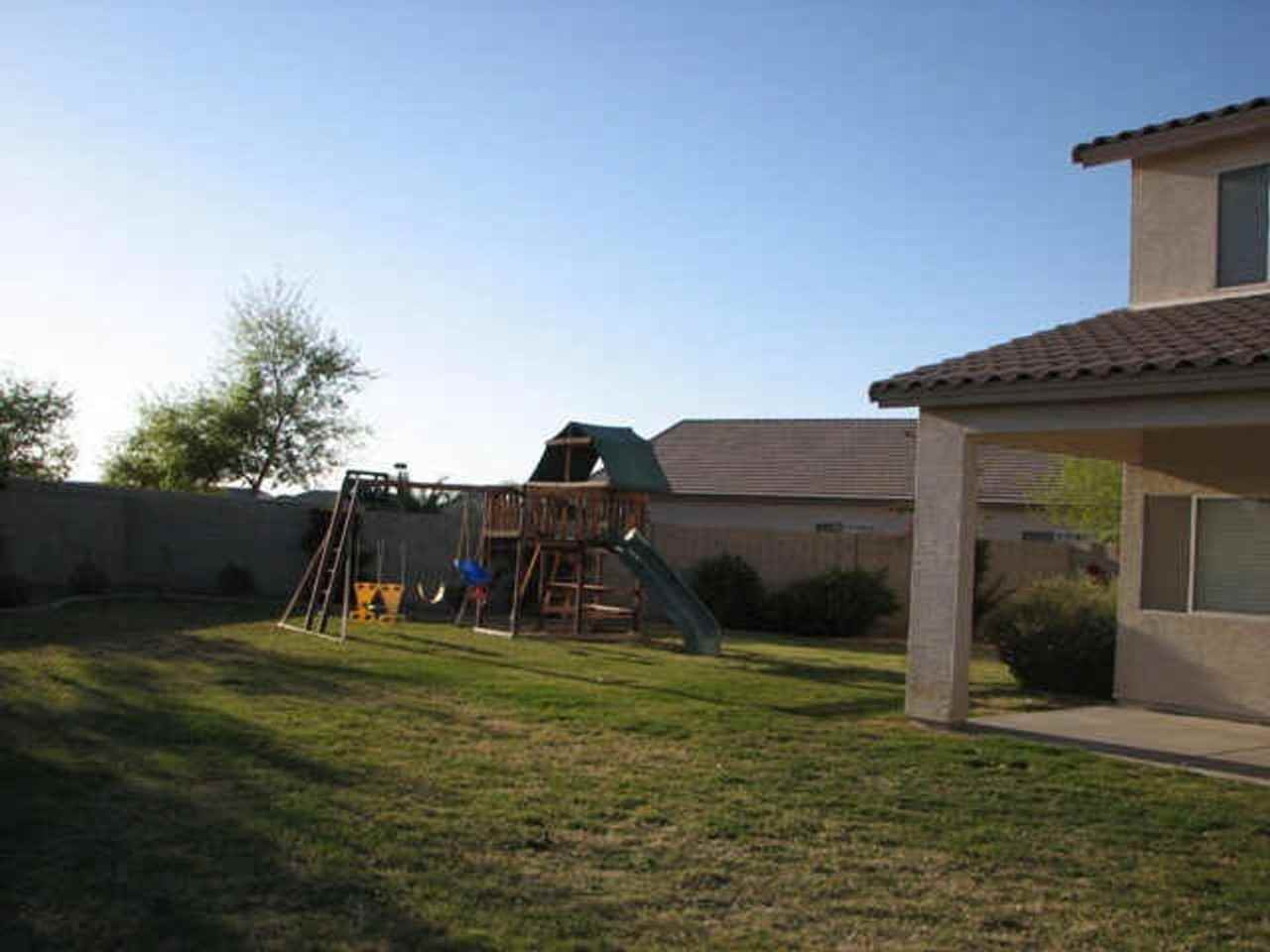 20205 N 84th Ave - Photo 4 of 5