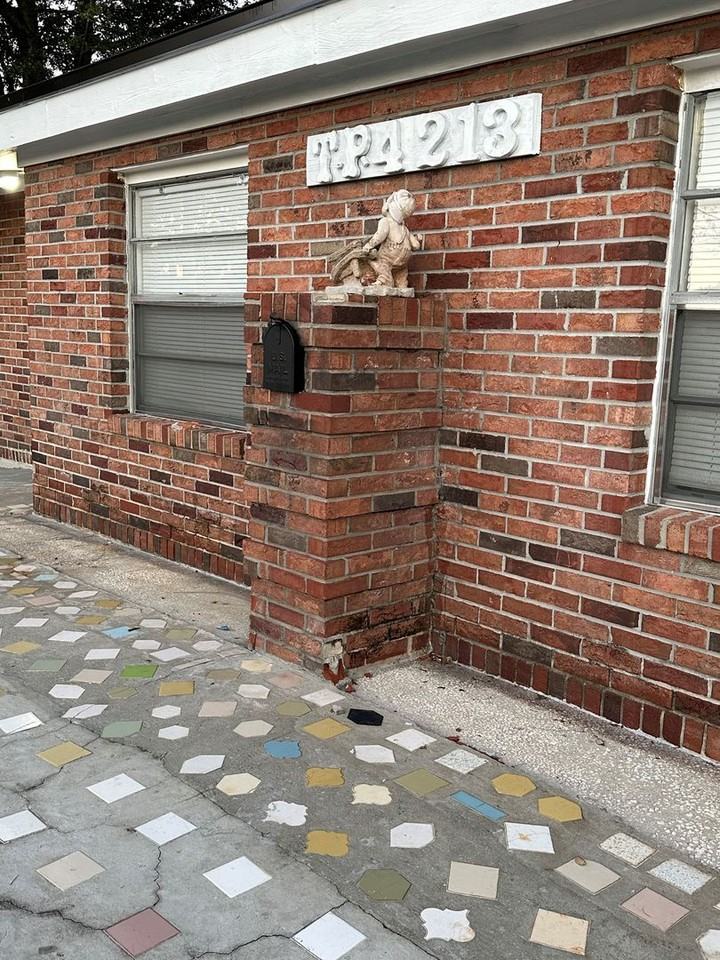 4213 Etta St - Photo 5 of 39