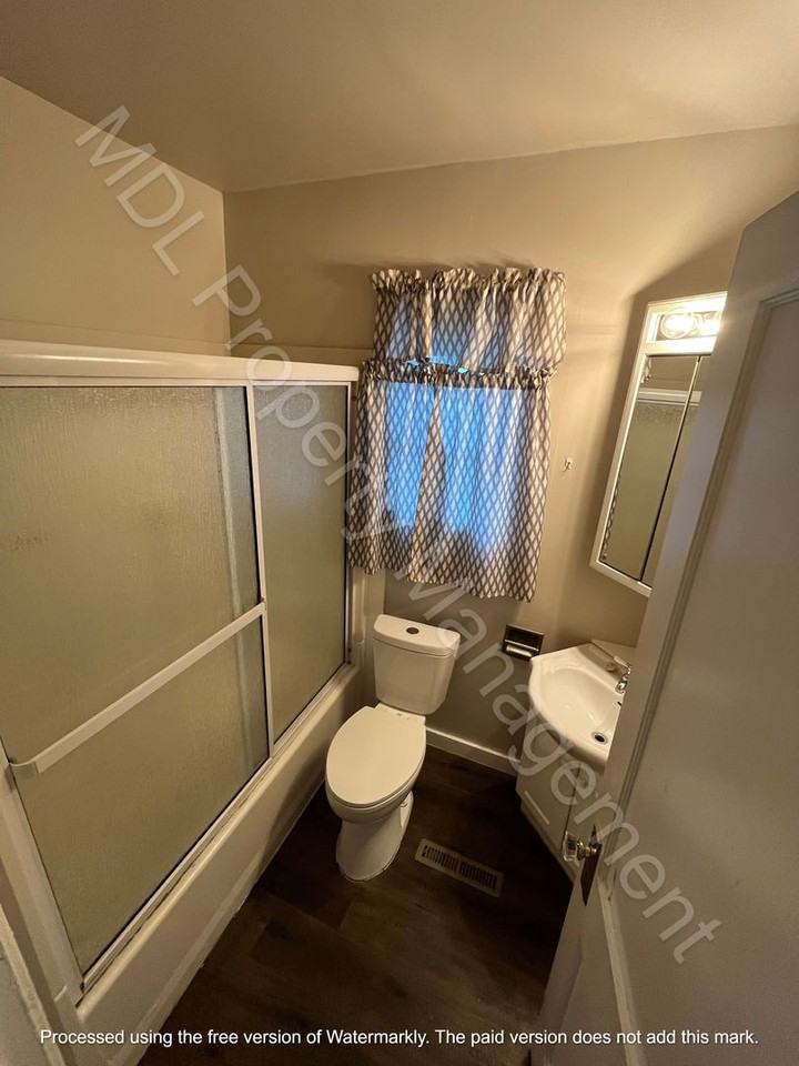 3474 Mackinaw St - Photo 6 of 7