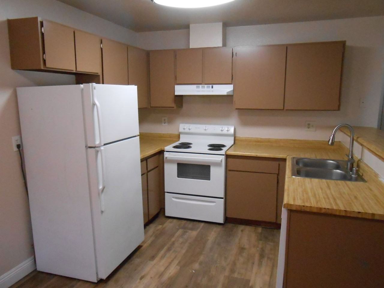 4720 Krissylouise Way #B - Photo 4 of 13