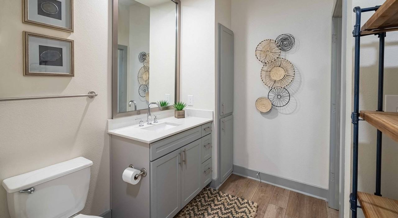 Reagan Street - Photo 3 of 7