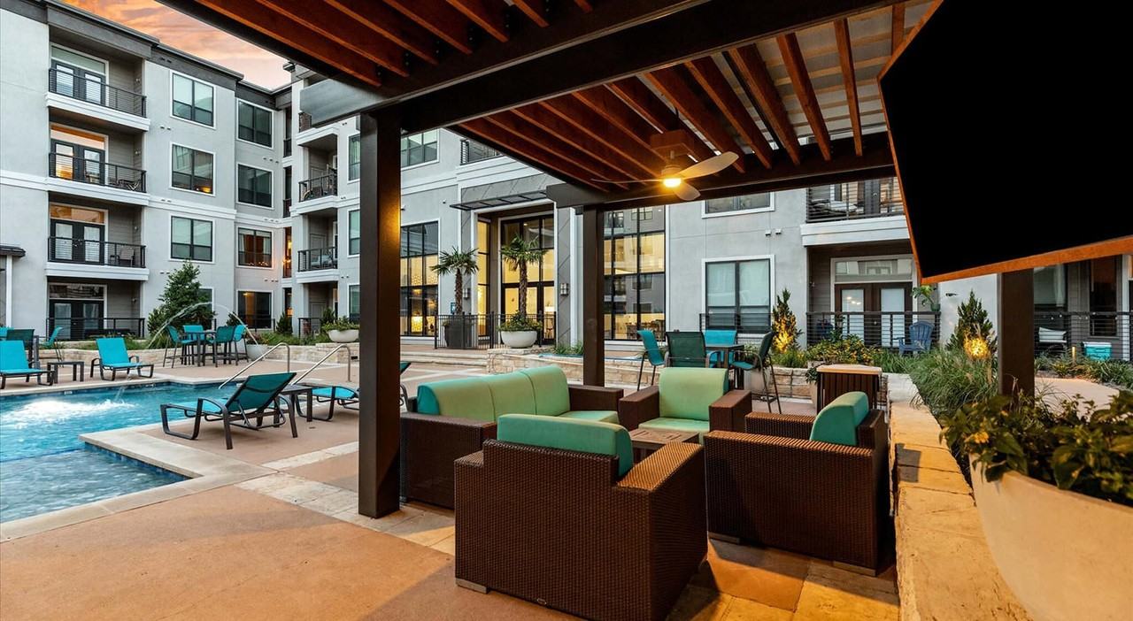 Reagan Street - Photo 5 of 7