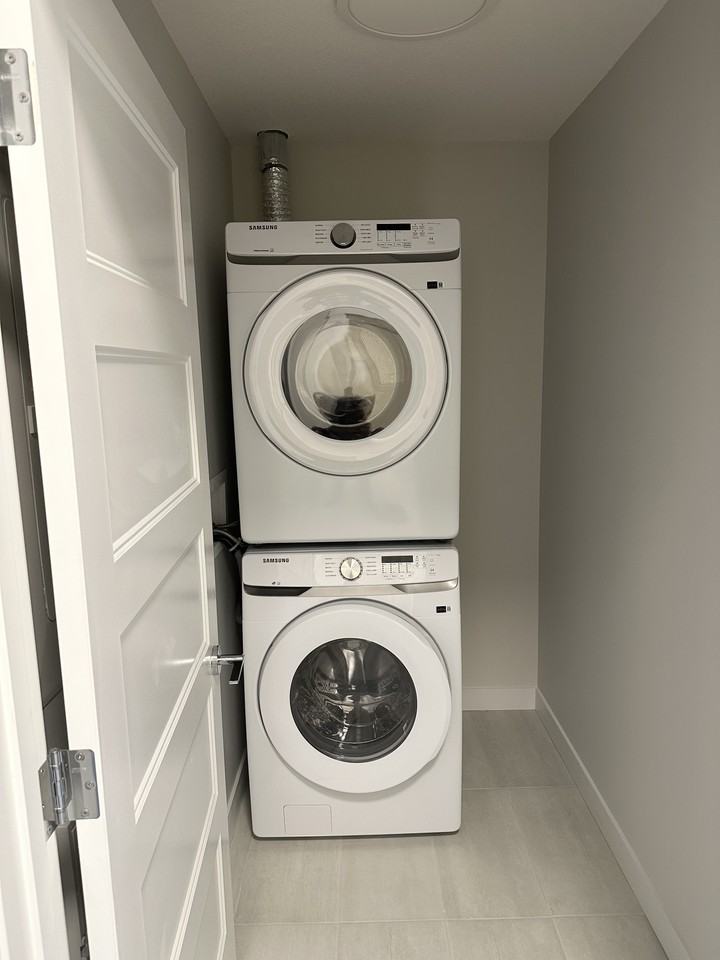 81 Arbour Lake View Northwest #1116 - Photo 3 of 14