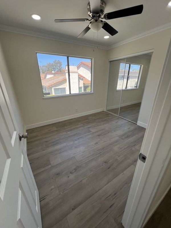 12545 Cuesta Dr - Photo 3 of 8
