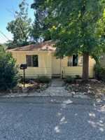 featured image of 307 E Maryland Dr