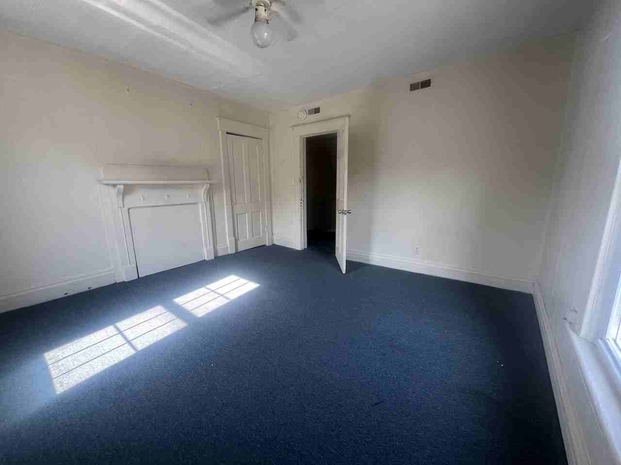 390 Forest Ave #8781935 - Photo 6 of 14