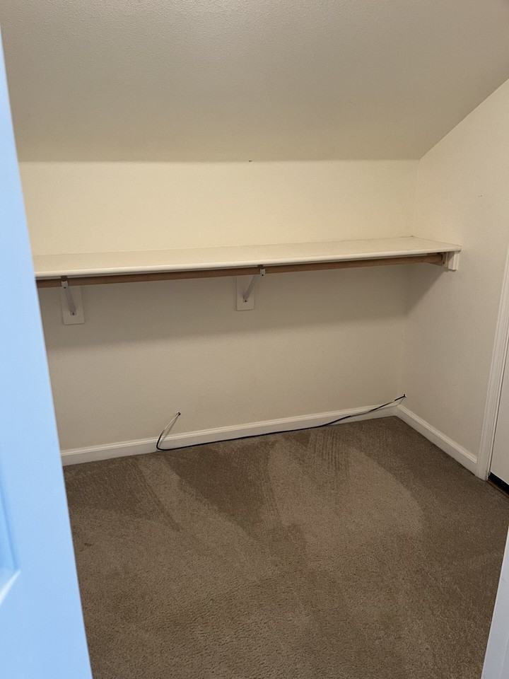 571 W Idaho Ave #571 - Photo 3 of 13