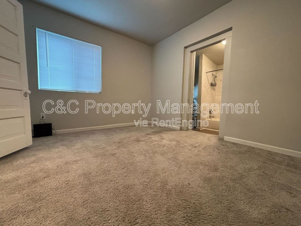 421 N Diana St - Photo 5 of 10