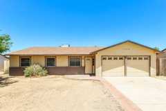 7008 W Canterbury Dr - Photo 1 of 1